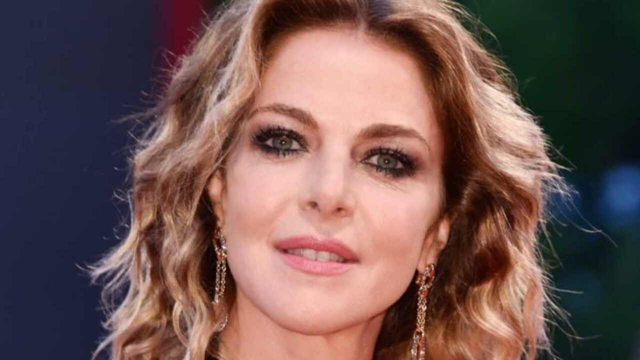 Claudia Gerini Chi E Quanto Guadagna Patrimonio Cifre Carriera